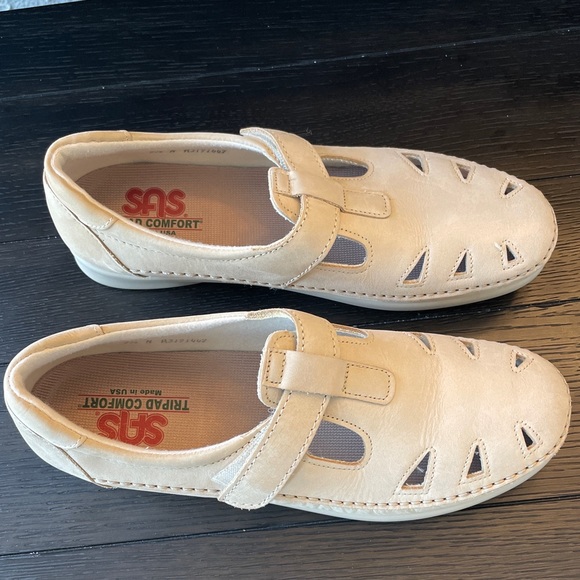 SAS Women's sz 9 1/2 Tan Flats Shoes Made in USA, Tripad Comfort - Soft Step - Picture 3 of 4